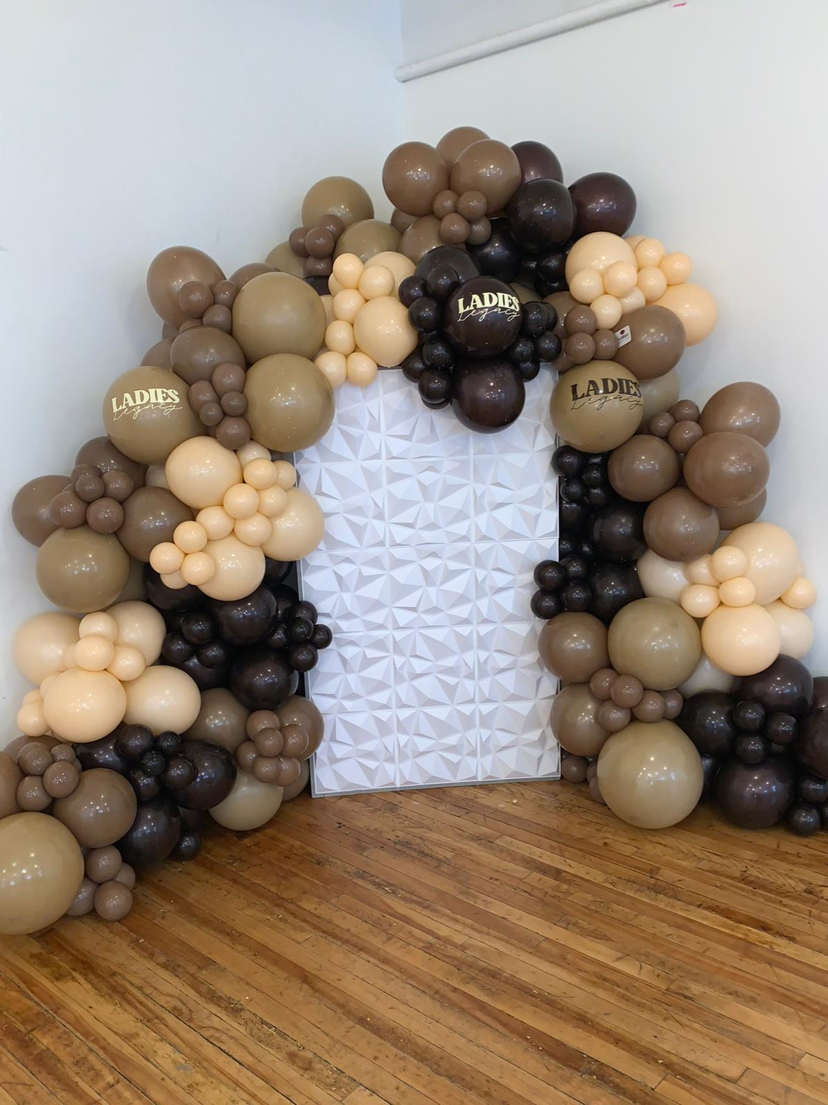 Luxury balloon decor